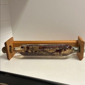 Vintage Wall Decor “olives and stems” with Wooden Stand